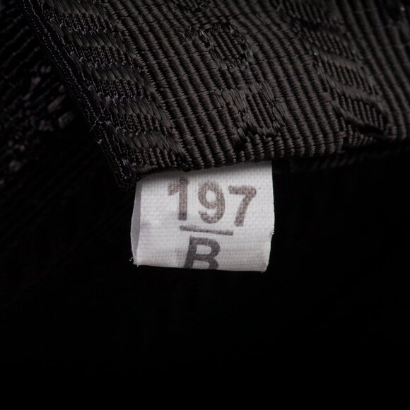 Authentic Prada Black Vitello Phenix Shoulder Tote Bag - Picture 7 of 8